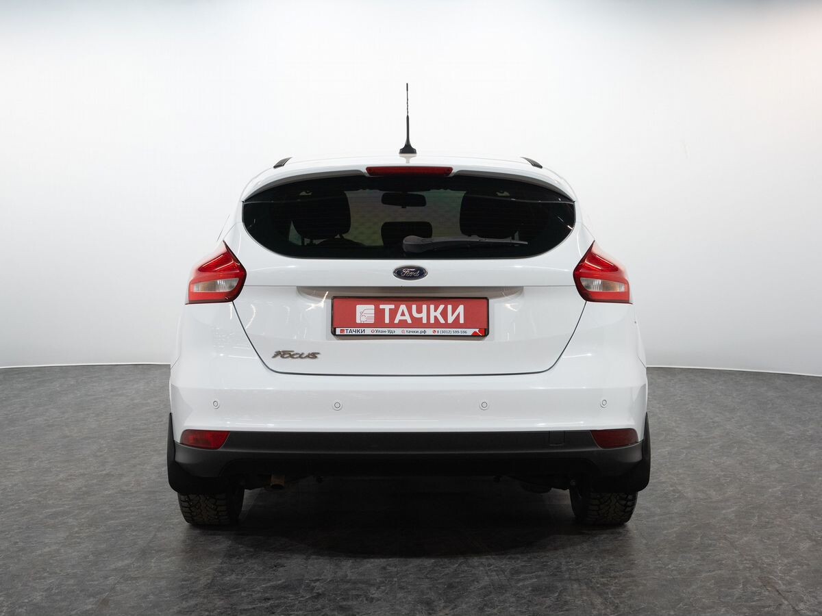 Ford Focus 2016 - фото автомобиля