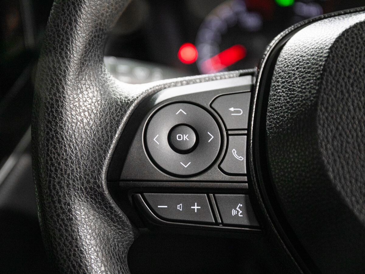 Toyota Corolla 2019 - фото автомобиля