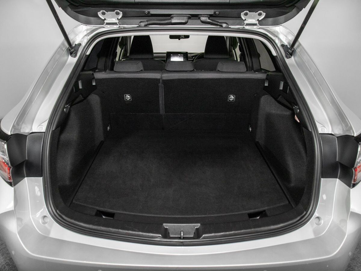 Toyota Corolla 2019 - фото автомобиля