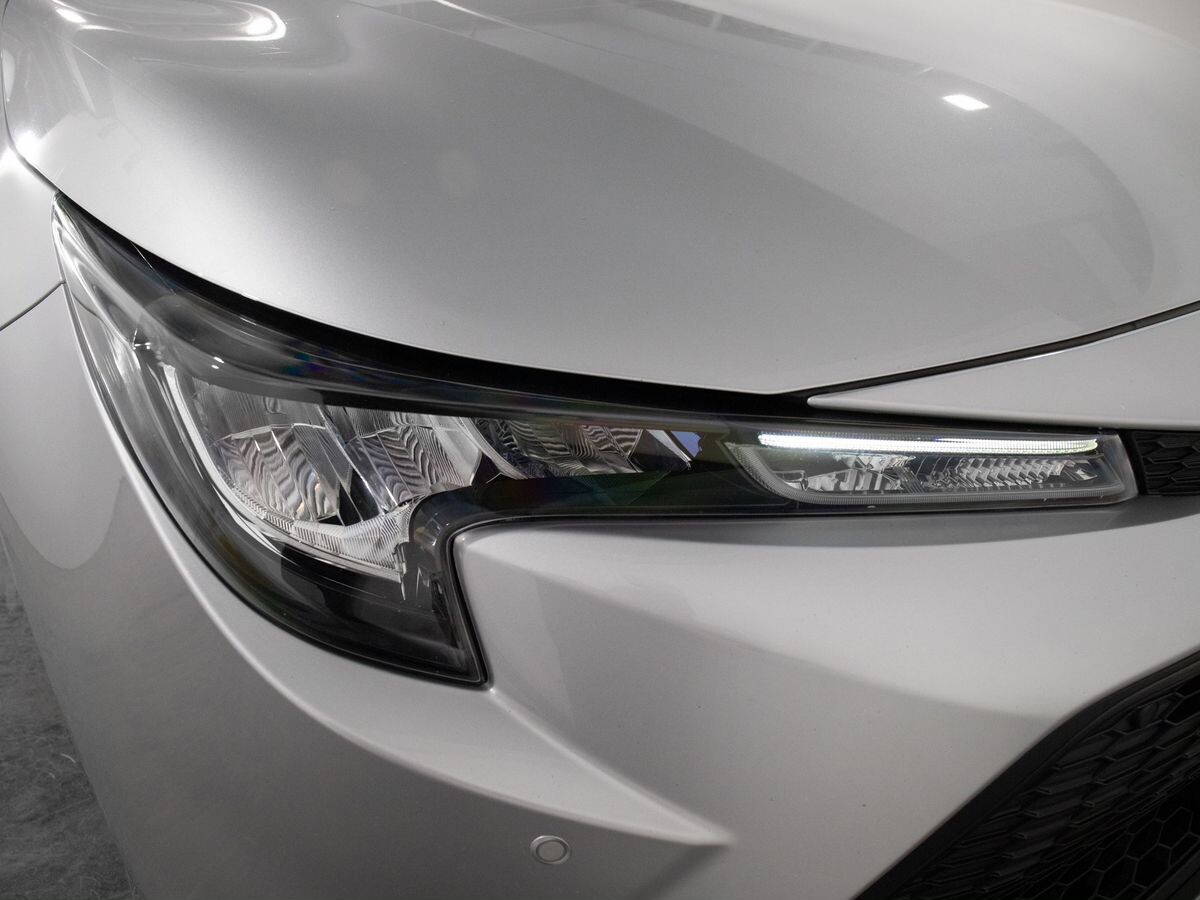 Toyota Corolla 2019 - фото автомобиля