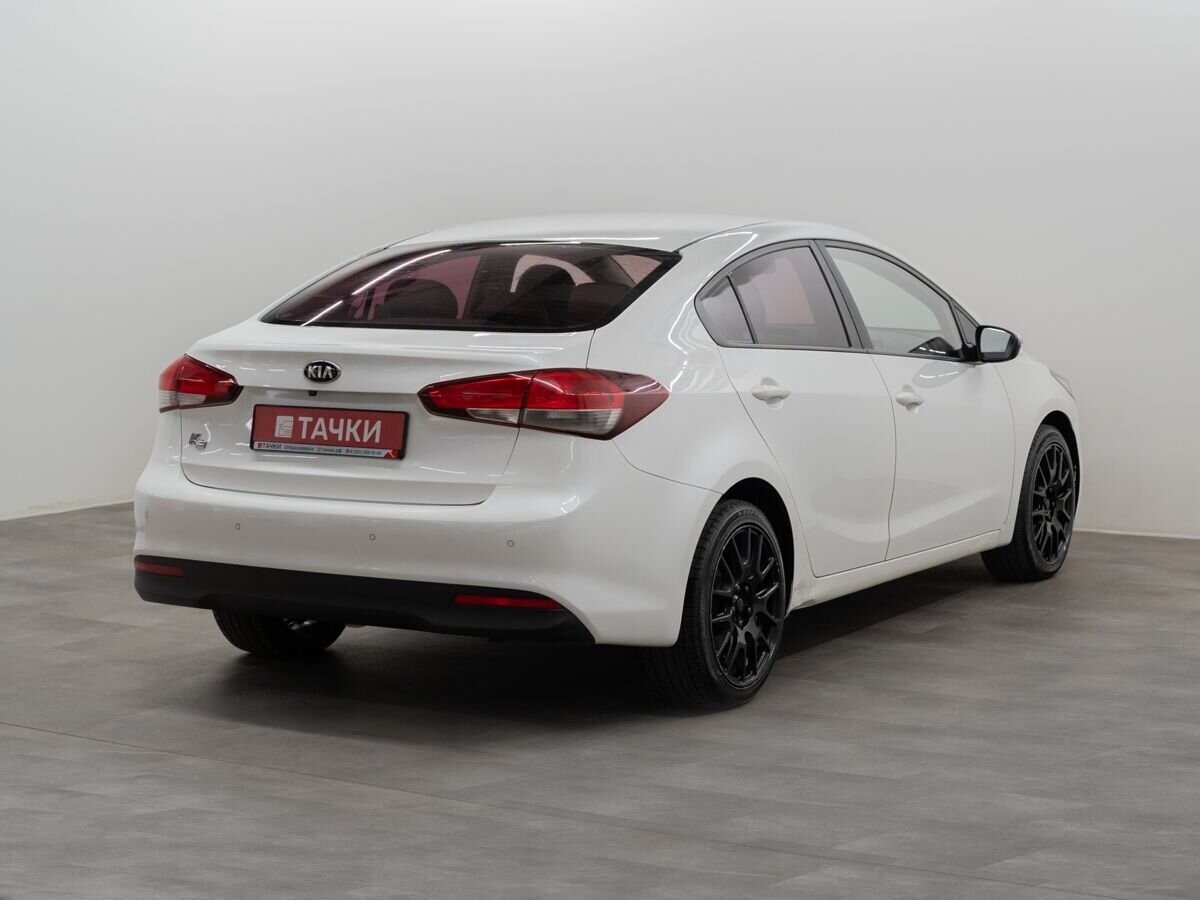 Kia K3 2017 - фото автомобиля