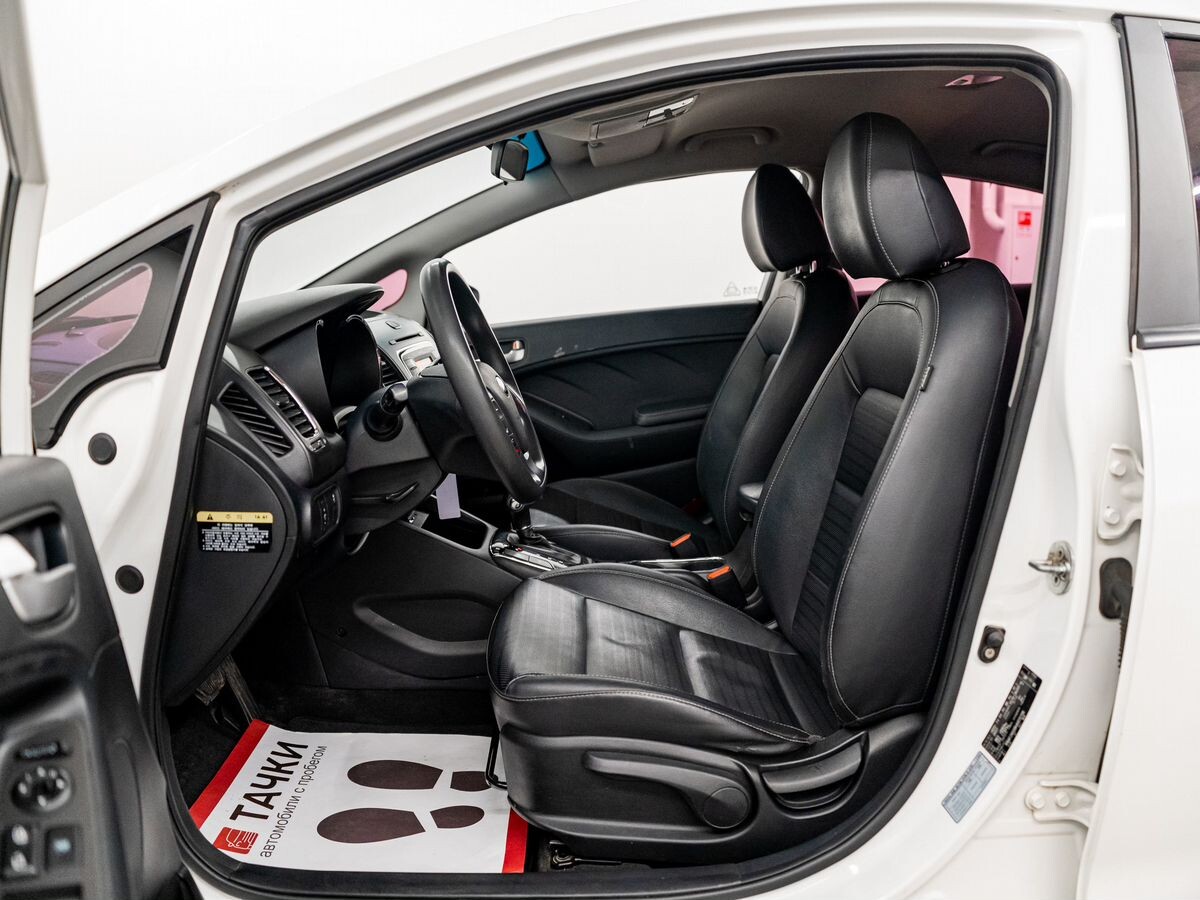 Kia K3 2017 - фото автомобиля