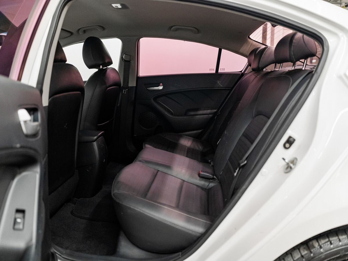 Kia K3 2017 - фото автомобиля