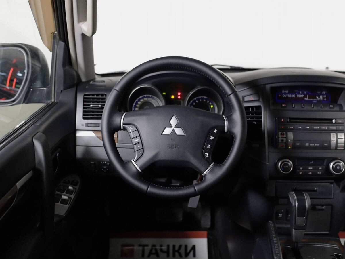 Mitsubishi Pajero 2006 - фото автомобиля