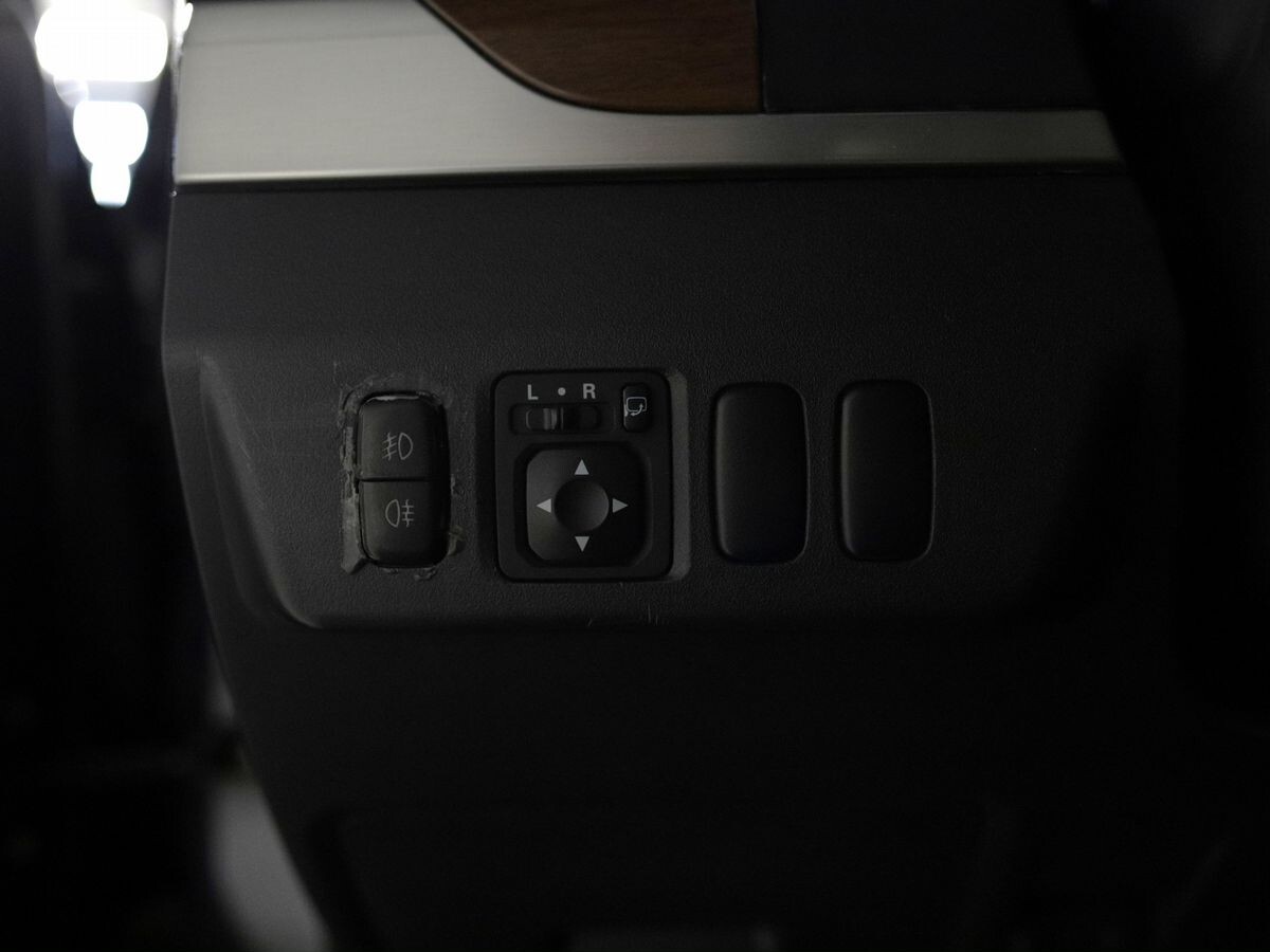 Mitsubishi Pajero 2006 - фото автомобиля