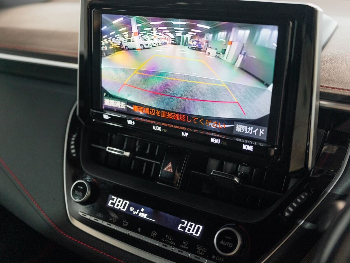 Toyota Corolla 2018 - фото автомобиля