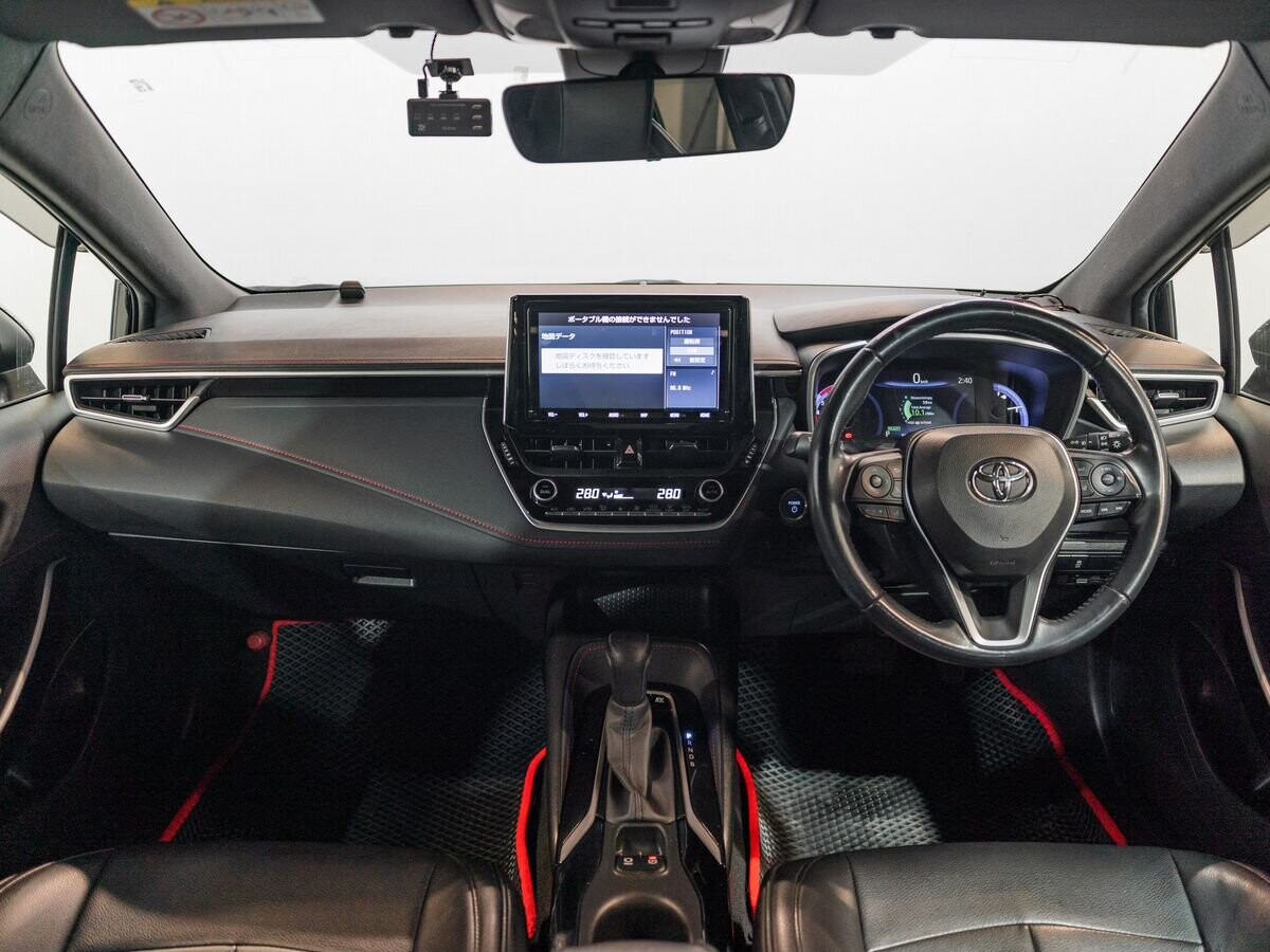 Toyota Corolla 2018 - фото автомобиля