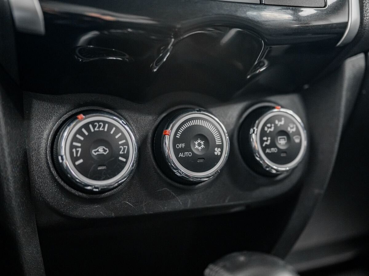 Peugeot 4008 2014 - фото автомобиля