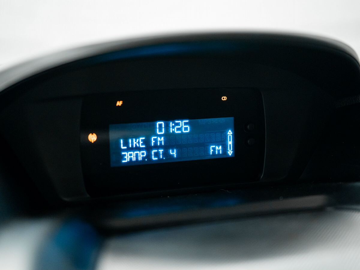 Ford Kuga 2015 - фото автомобиля