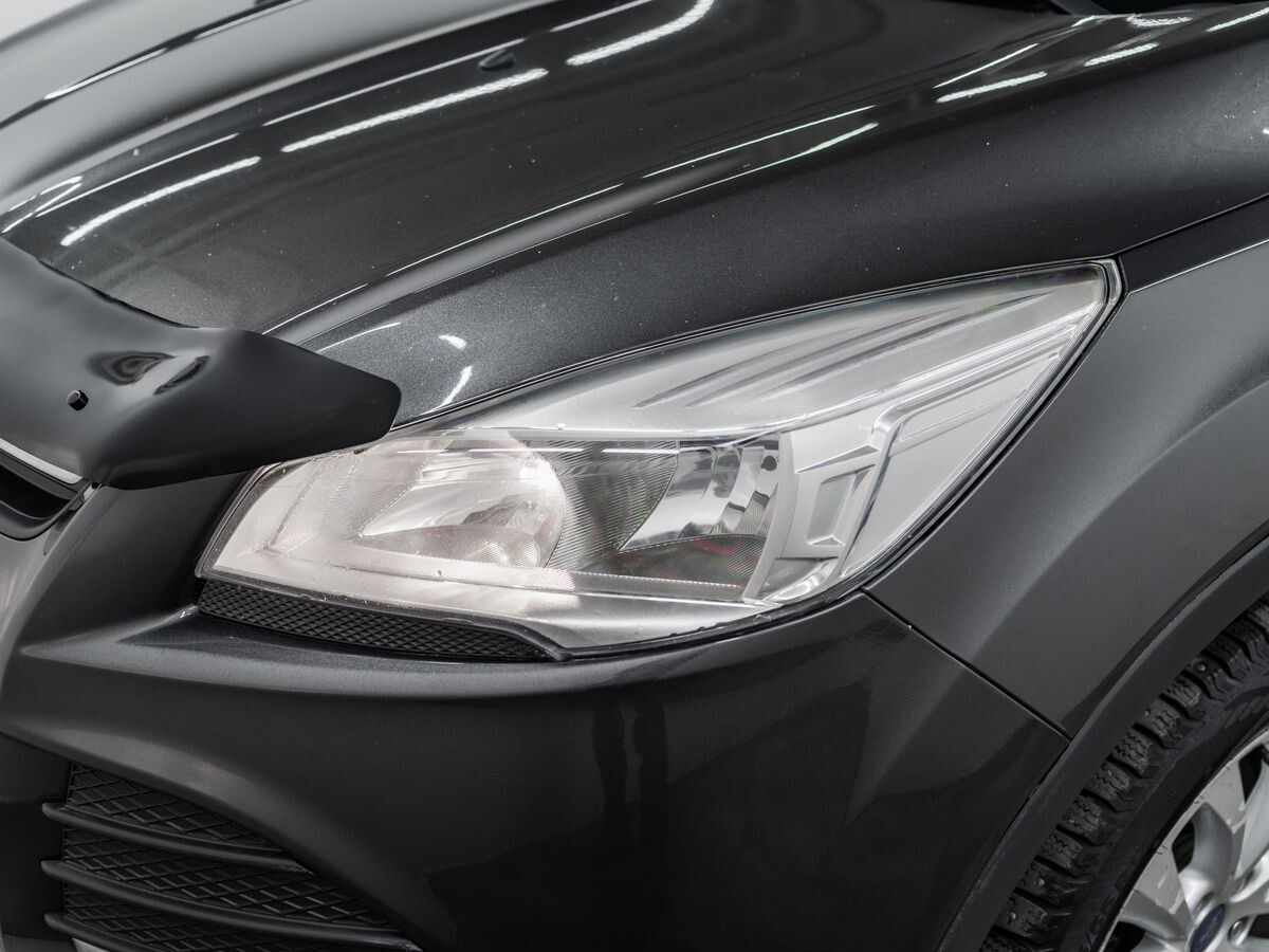Ford Kuga 2015 - фото автомобиля