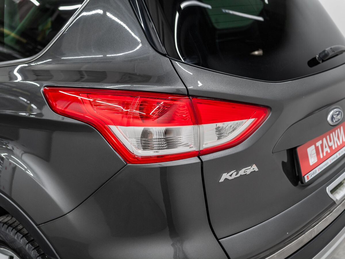 Ford Kuga 2015 - фото автомобиля
