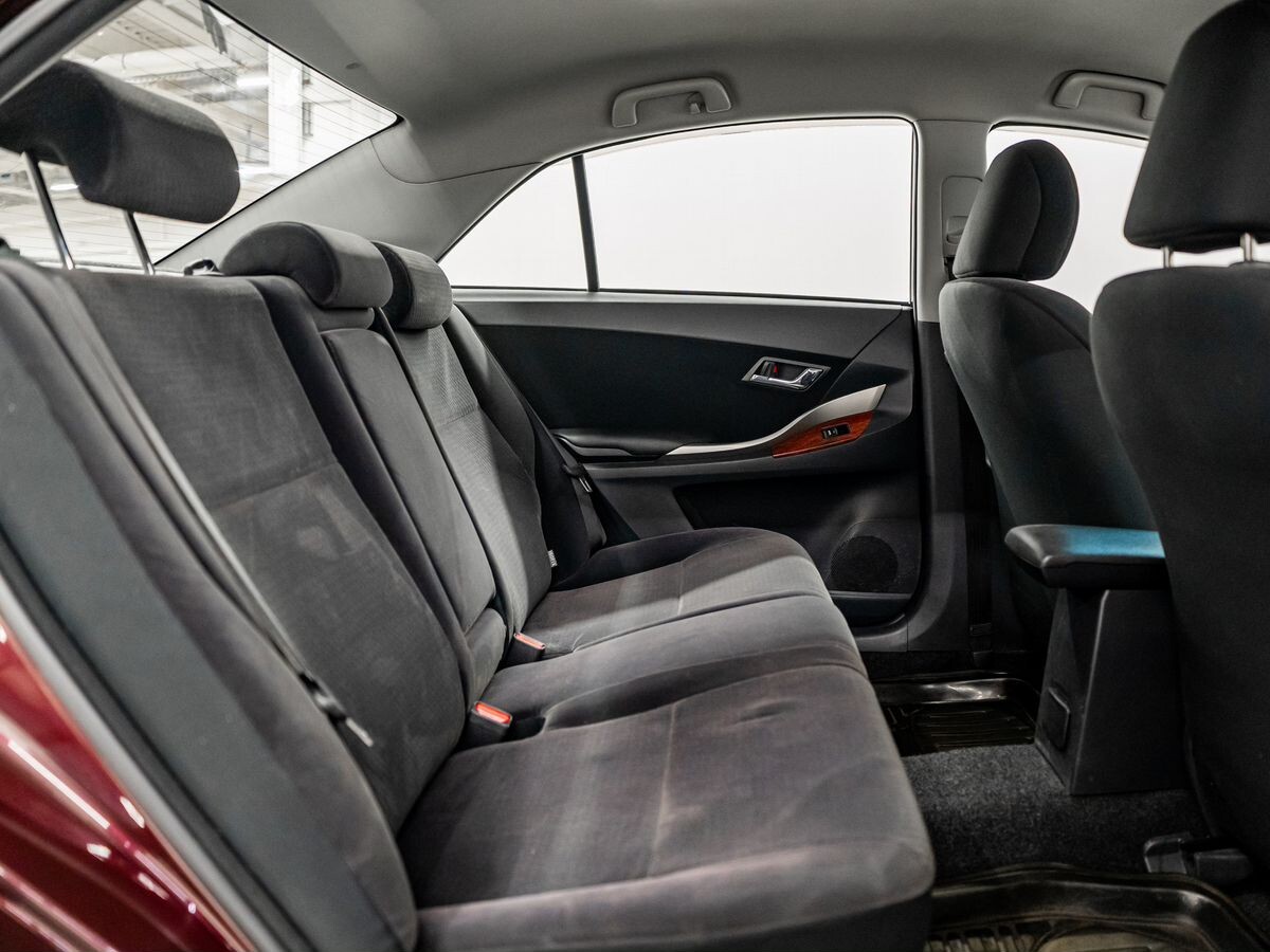 Toyota Allion 2010 - фото автомобиля