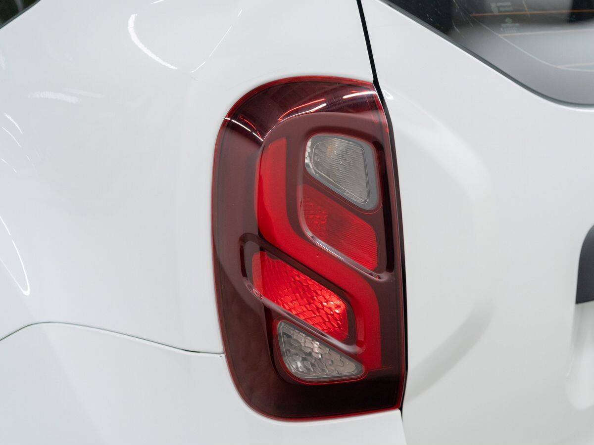 Renault Duster 2020 - фото автомобиля