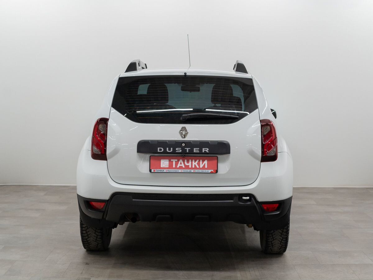 Renault Duster 2020 - фото автомобиля