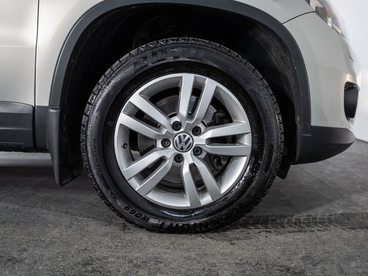 Volkswagen Tiguan 2014 - фото автомобиля