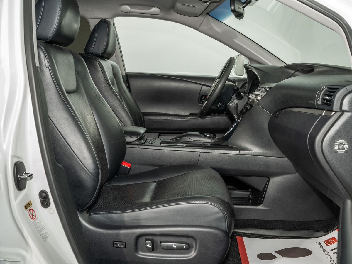 Lexus RX 2013 - фото автомобиля