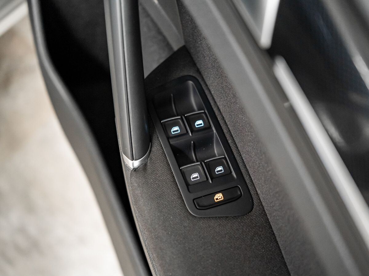 Volkswagen Golf 2013 - фото автомобиля