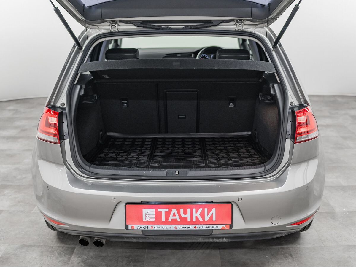 Volkswagen Golf 2013 - фото автомобиля