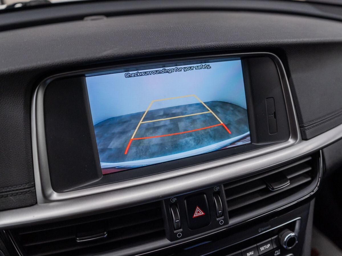 Kia K5 2019 - фото автомобиля