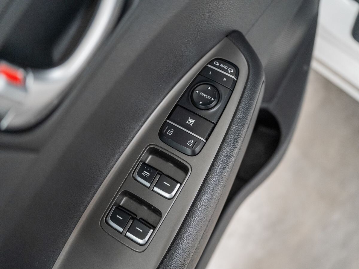 Kia K5 2019 - фото автомобиля