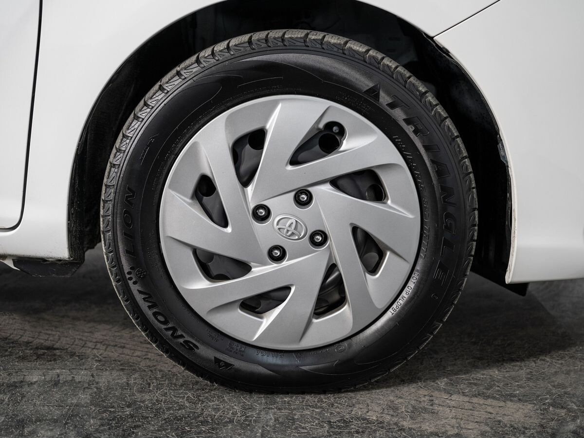 Toyota Corolla Axio 2018 - фото автомобиля