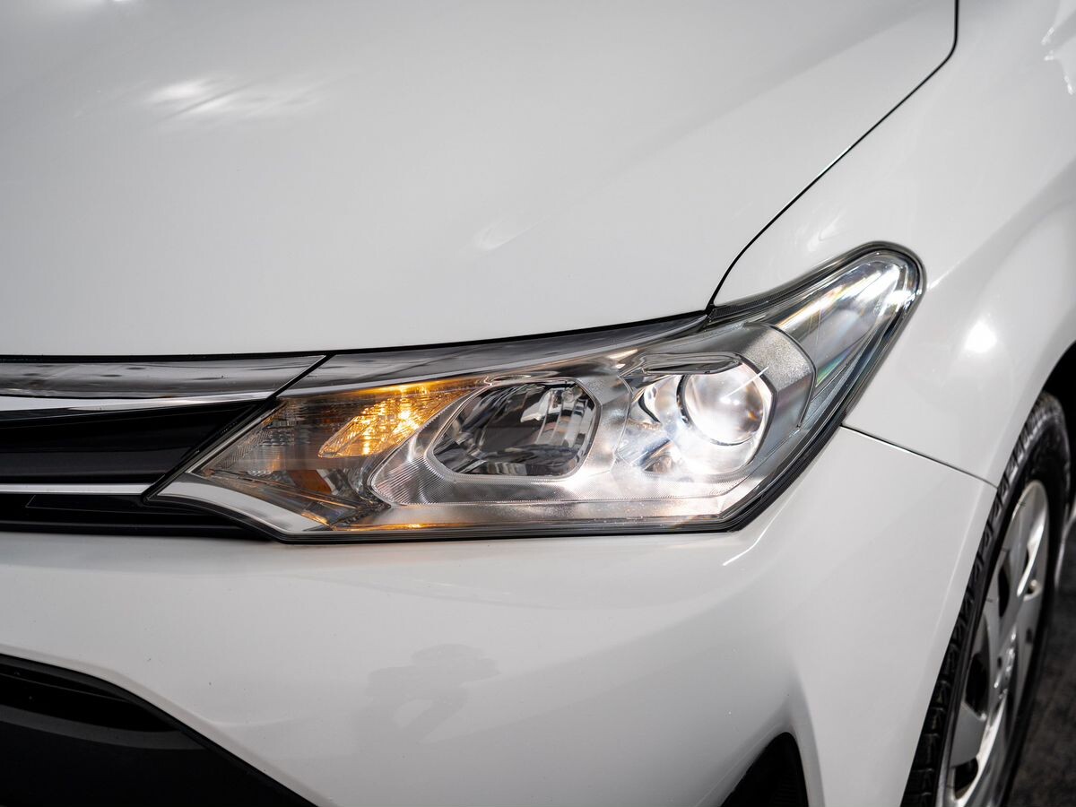 Toyota Corolla Axio 2018 - фото автомобиля