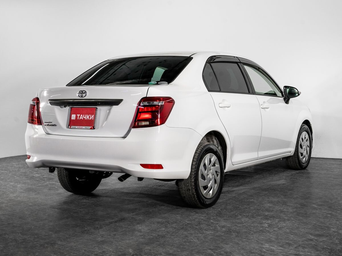 Toyota Corolla Axio 2018 - фото автомобиля