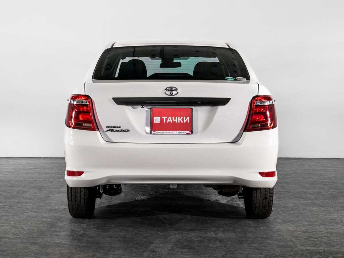 Toyota Corolla Axio 2018 - фото автомобиля