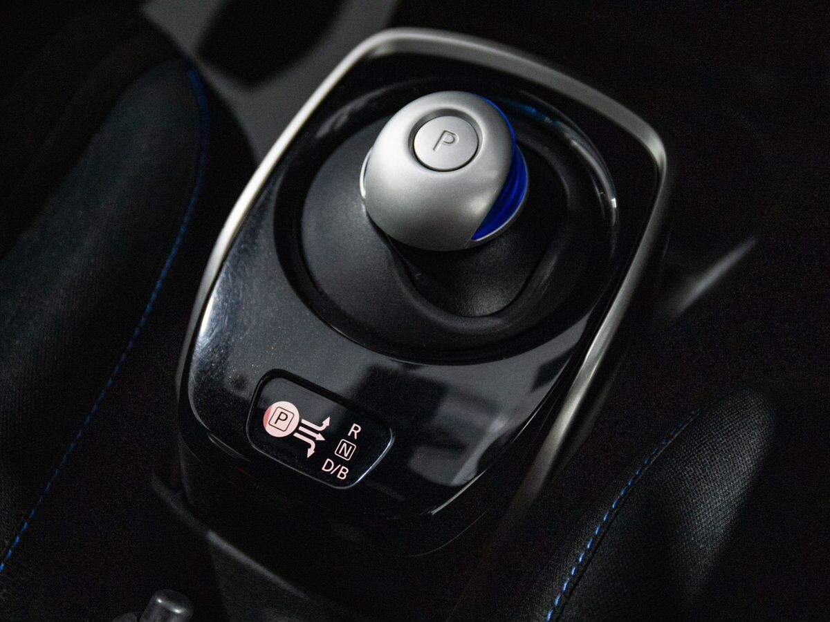 Nissan Note 2019 - фото автомобиля