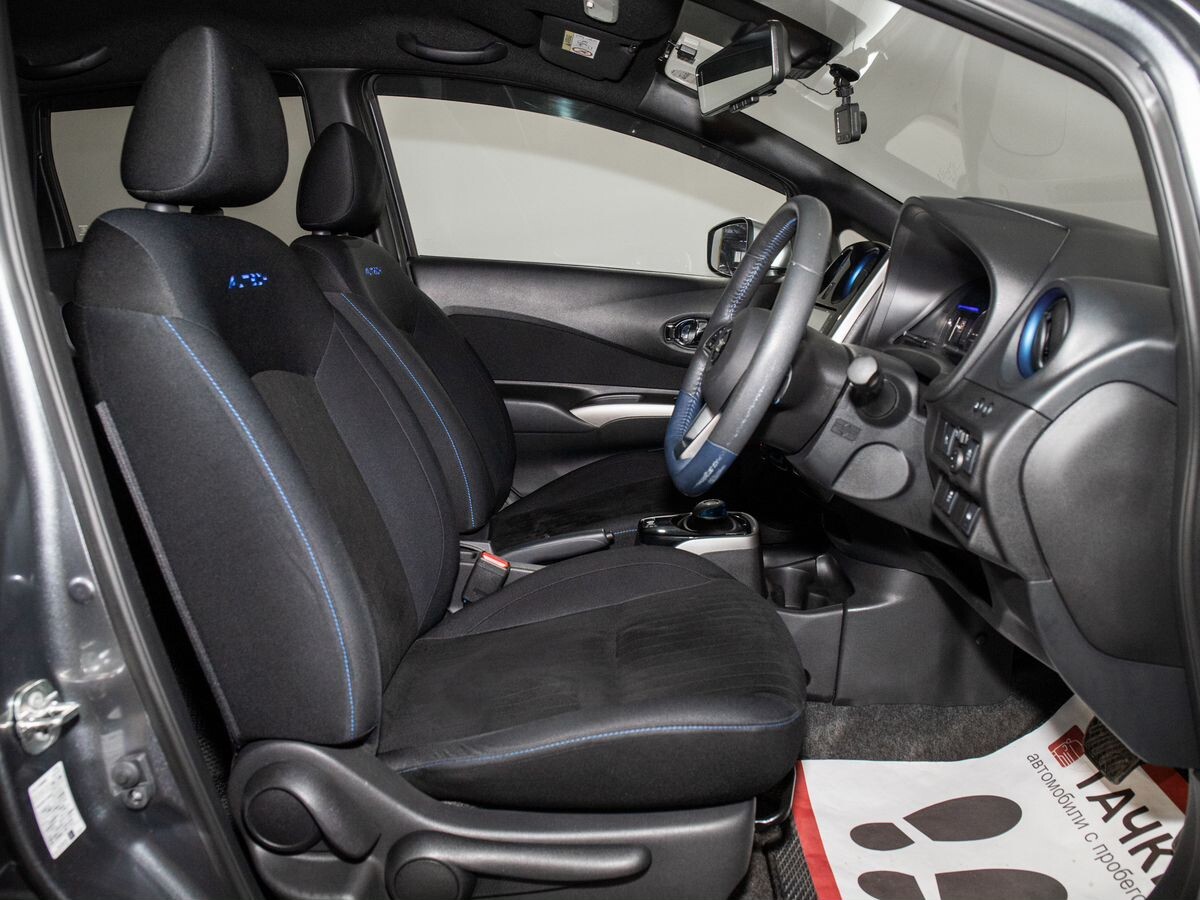 Nissan Note 2019 - фото автомобиля