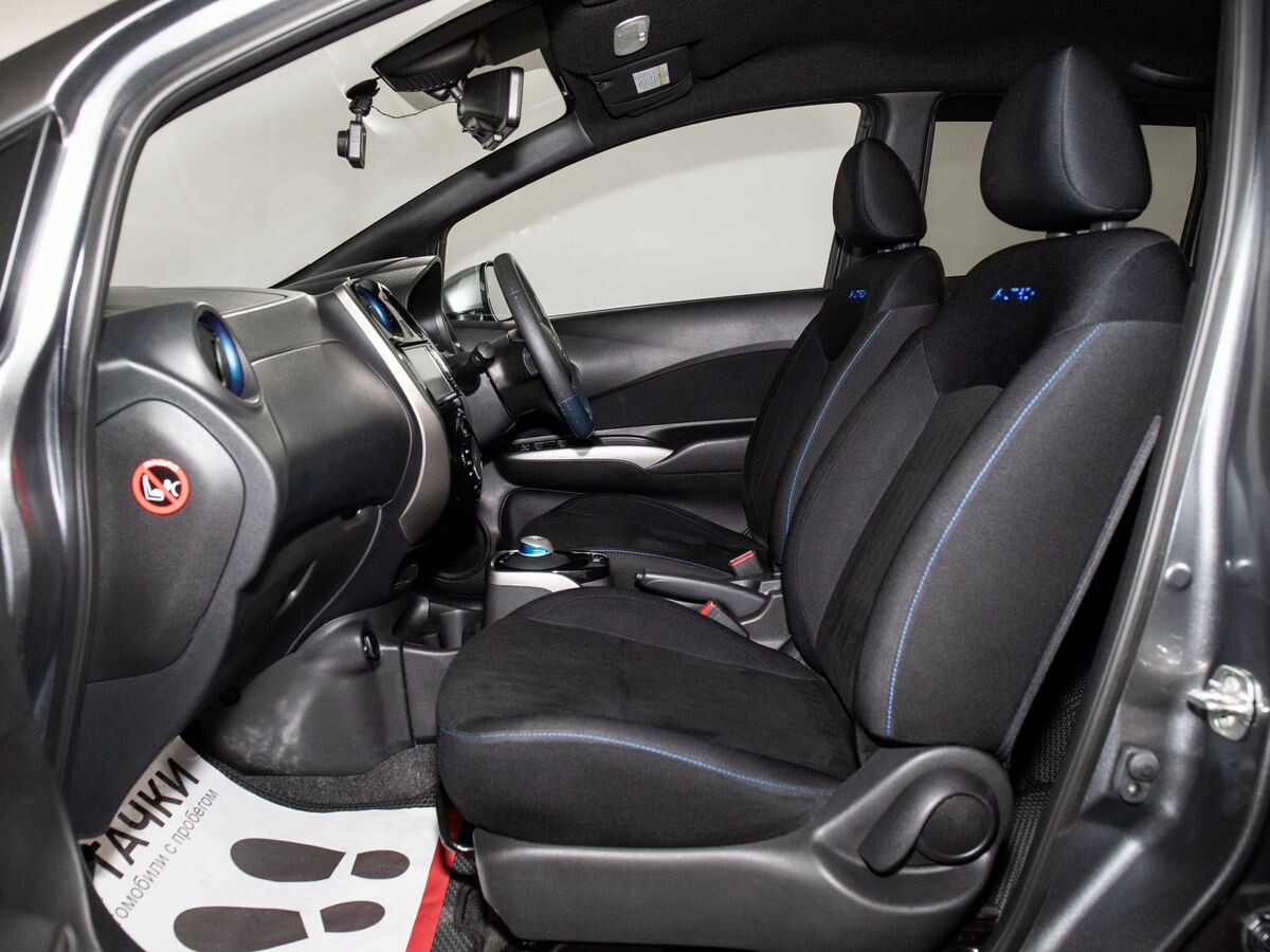 Nissan Note 2019 - фото автомобиля