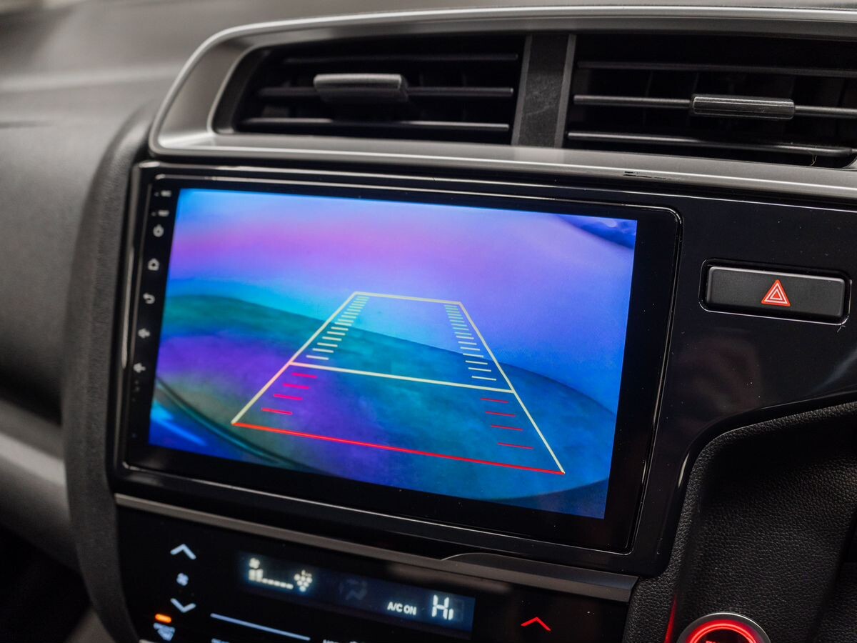 Honda Fit 2018 - фото автомобиля