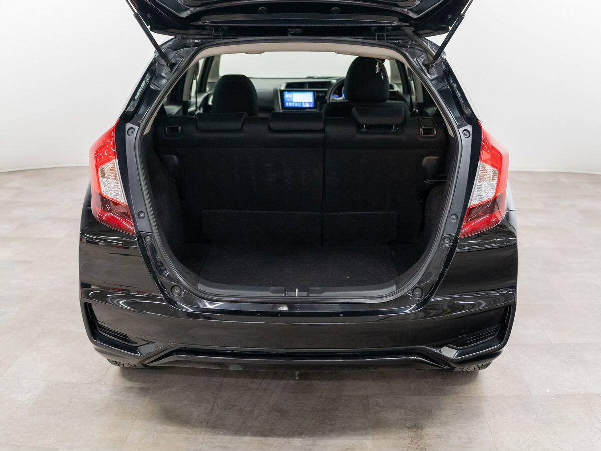 Honda Fit 2018 - фото автомобиля