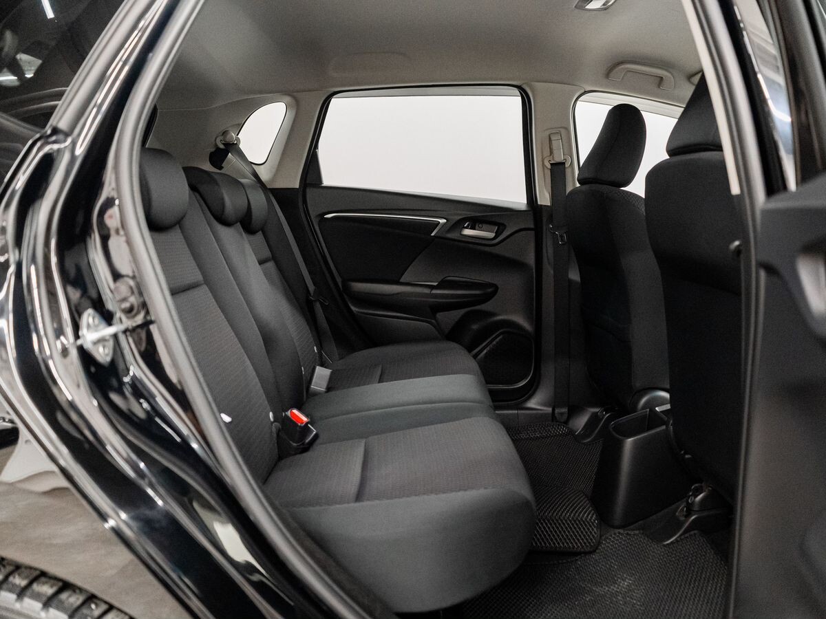 Honda Fit 2018 - фото автомобиля