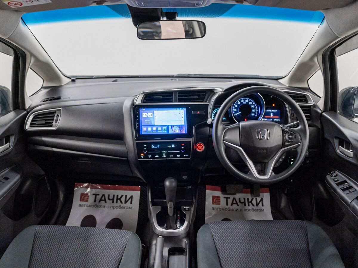Honda Fit 2018 - фото автомобиля