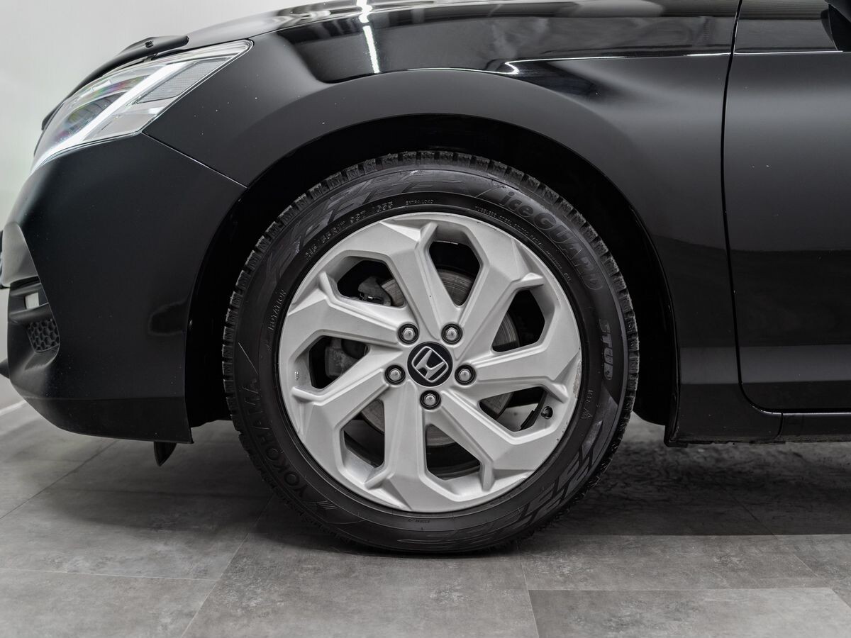 Honda Accord 2016 - фото автомобиля