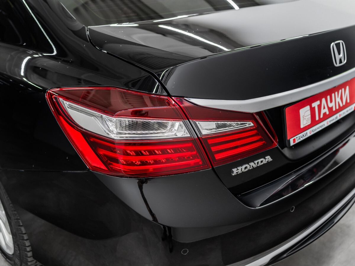 Honda Accord 2016 - фото автомобиля