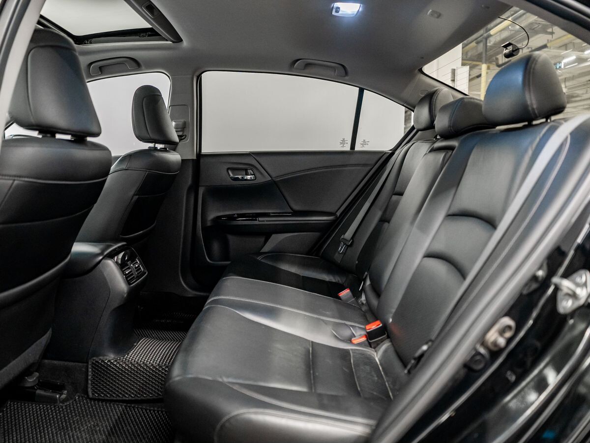 Honda Accord 2016 - фото автомобиля