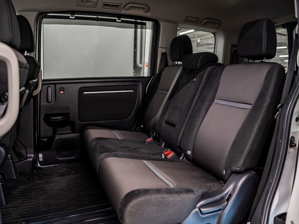 Honda Stepwgn 2017 - фото автомобиля