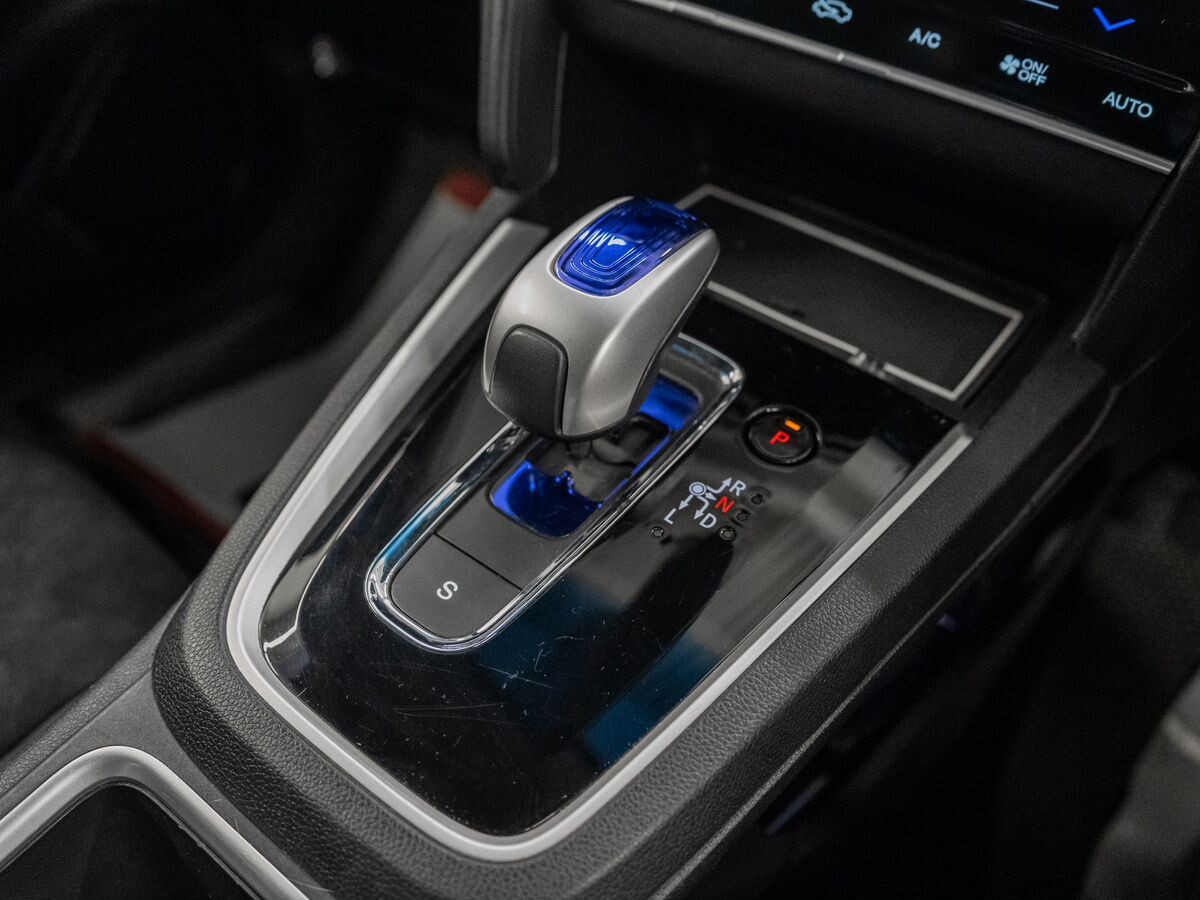 Honda Shuttle 2016 - фото автомобиля