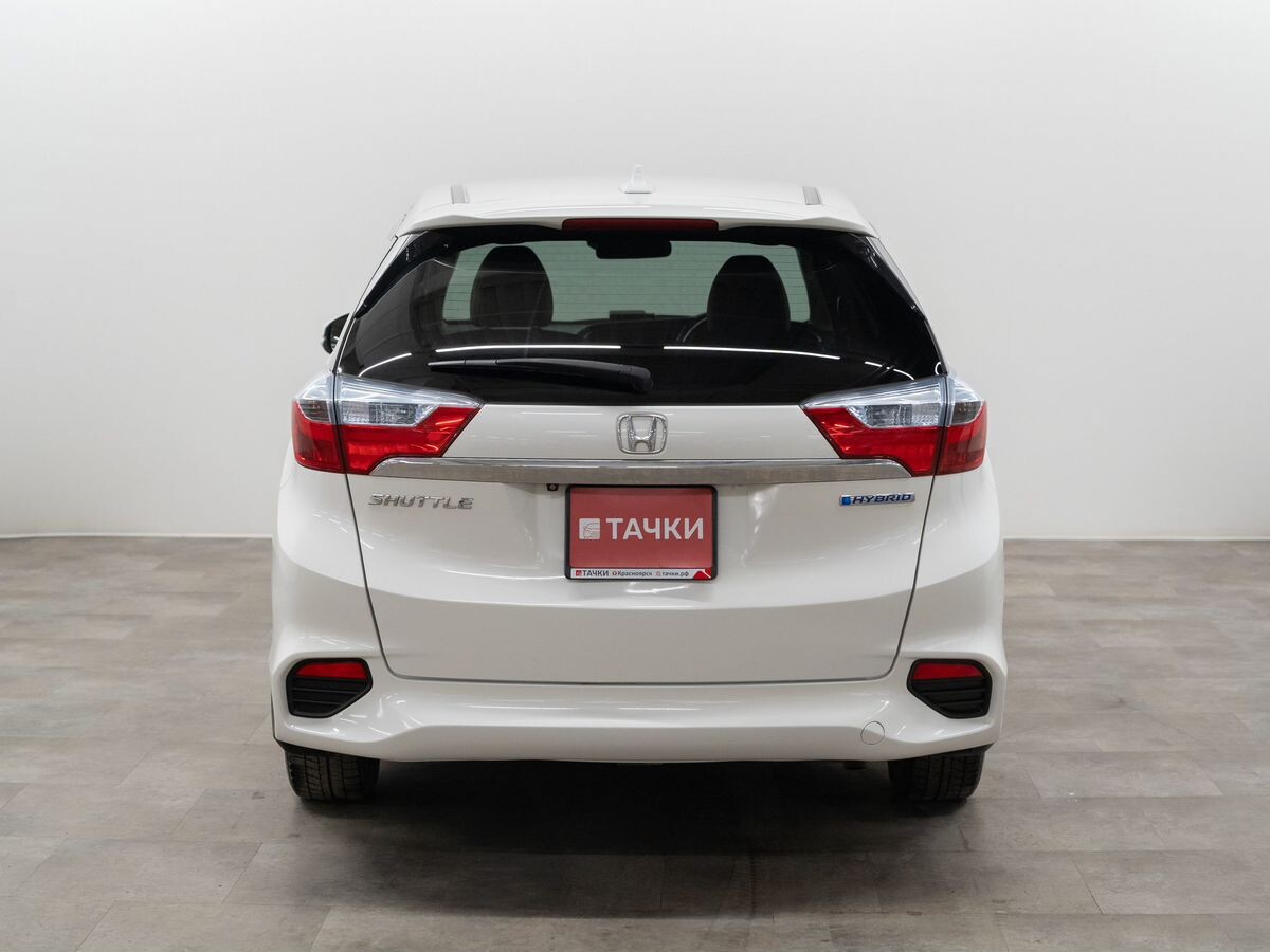 Honda Shuttle 2016 - фото автомобиля