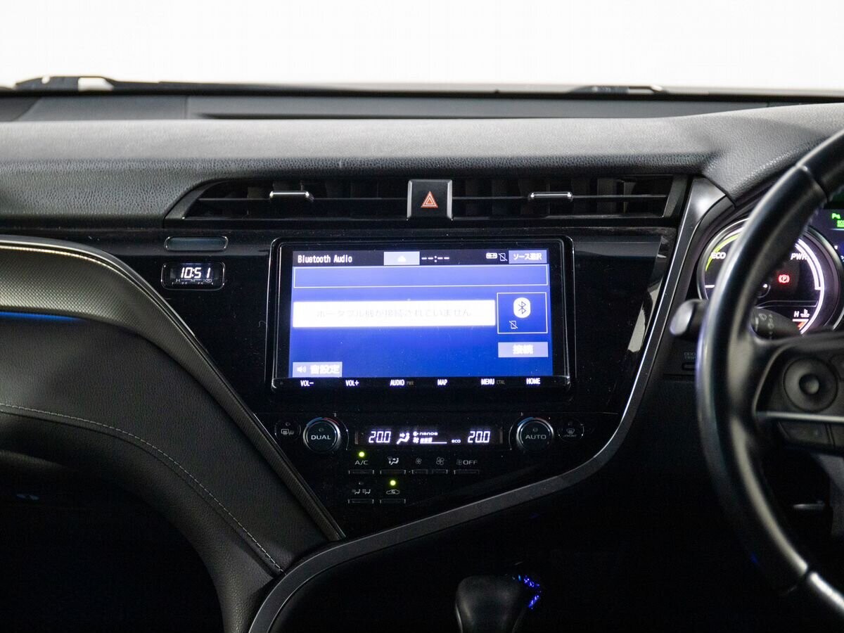 Toyota Camry 2018 - фото автомобиля