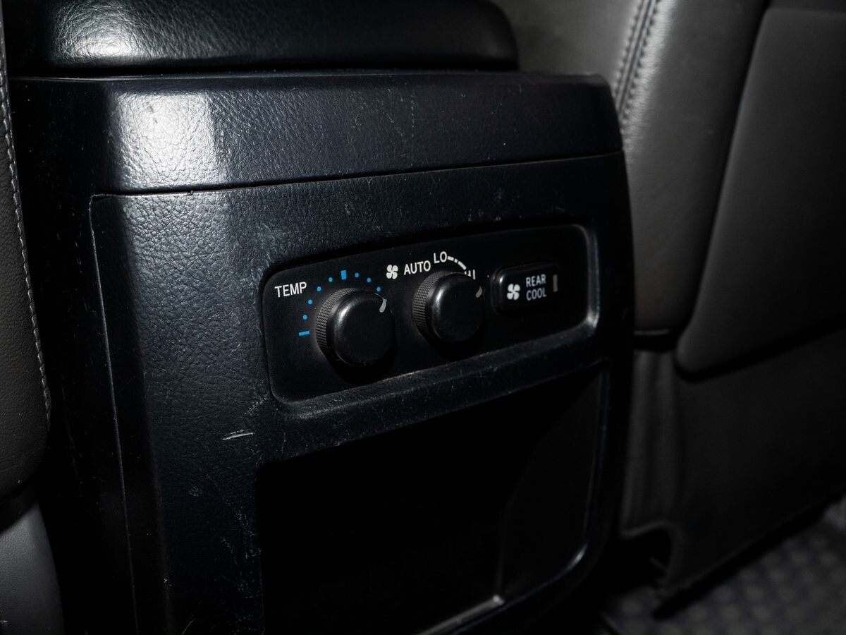 Toyota Land Cruiser Prado 2006 - фото автомобиля