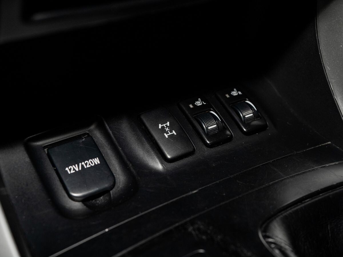 Toyota Land Cruiser Prado 2006 - фото автомобиля