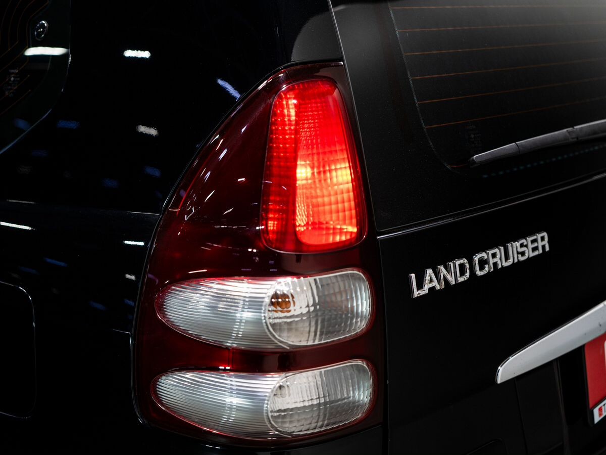 Toyota Land Cruiser Prado 2006 - фото автомобиля