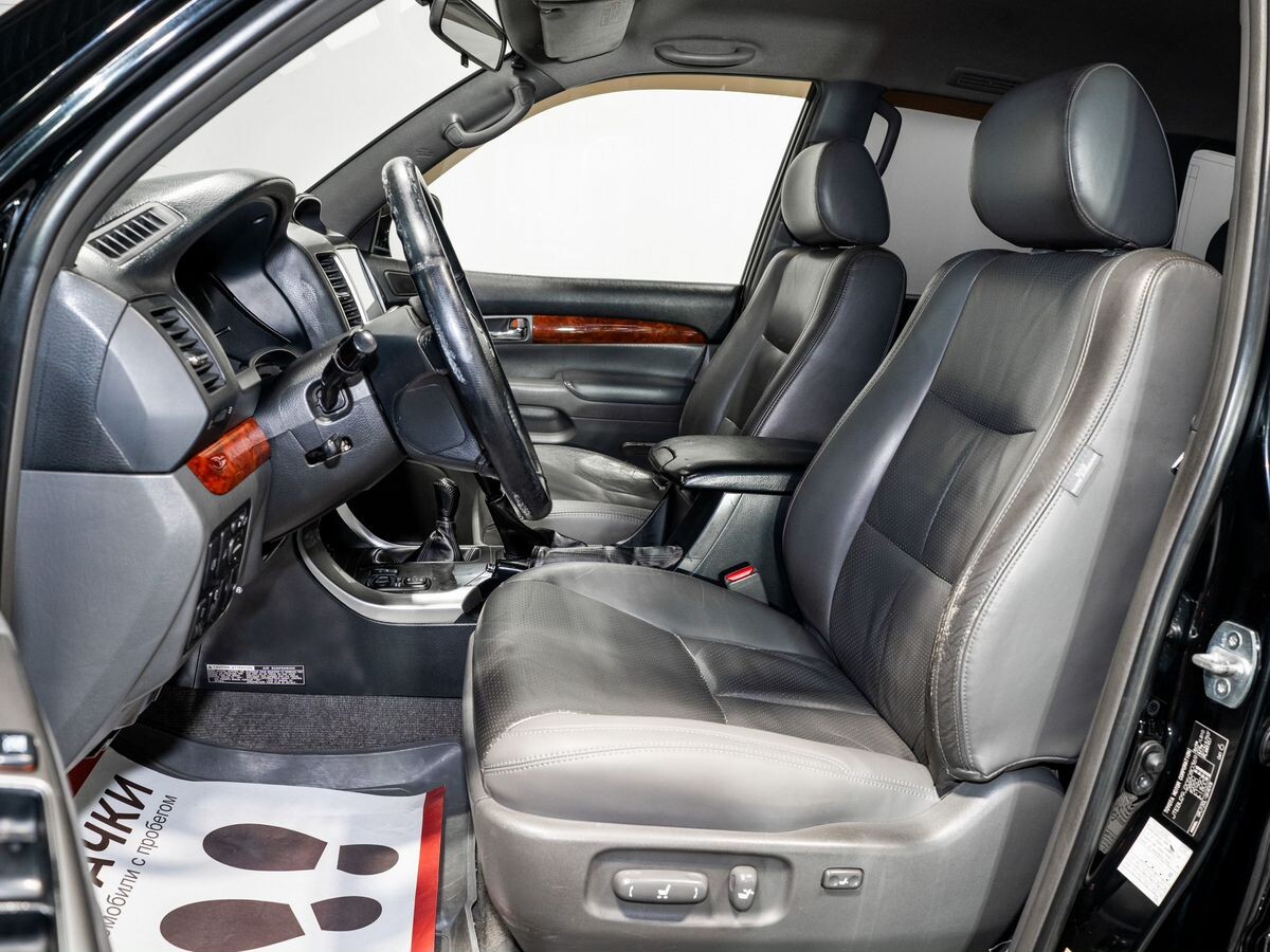 Toyota Land Cruiser Prado 2006 - фото автомобиля