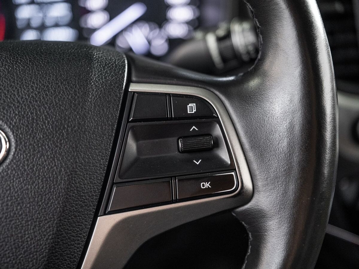 Hyundai Solaris 2017 - фото автомобиля