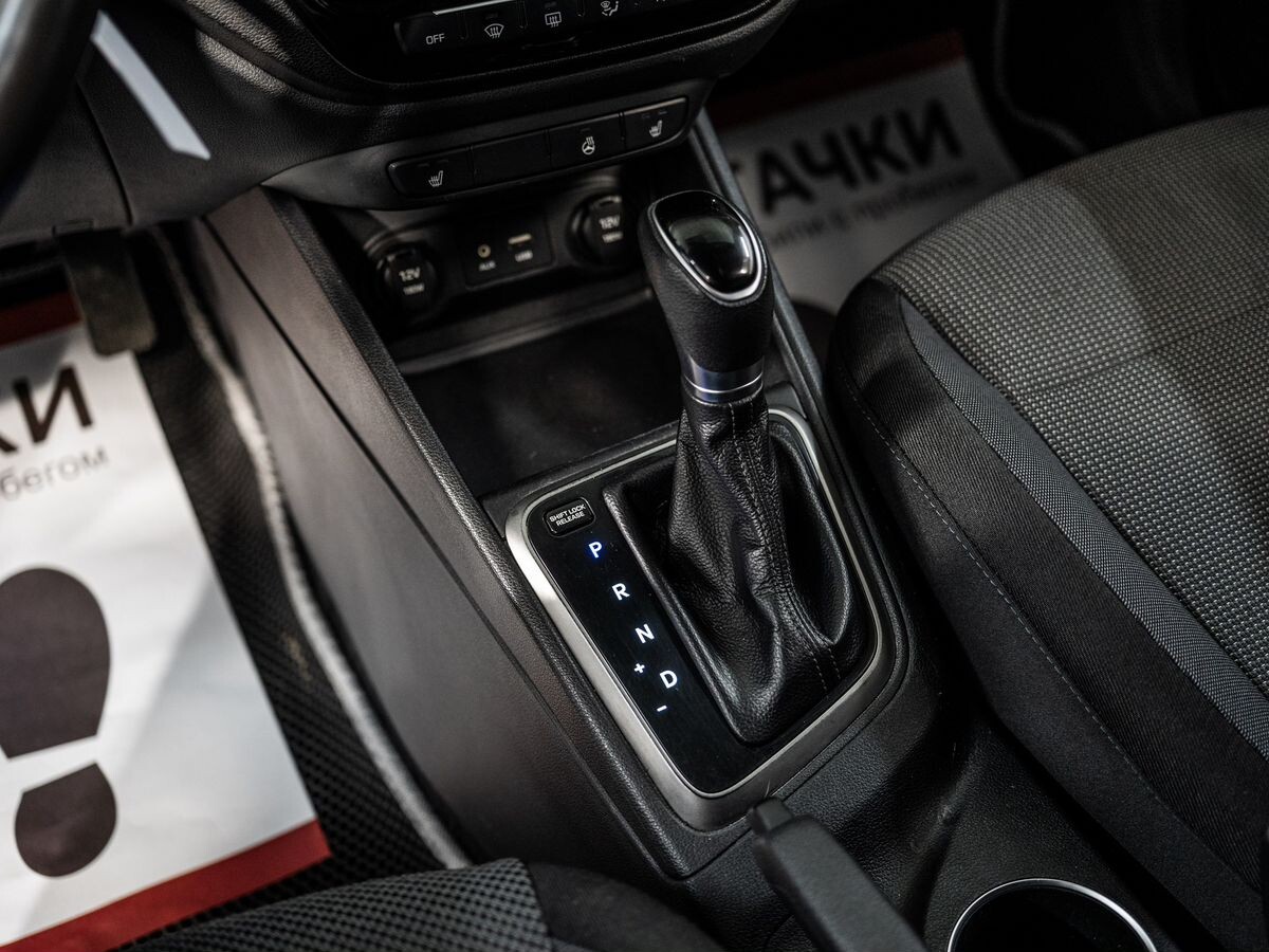 Hyundai Solaris 2017 - фото автомобиля