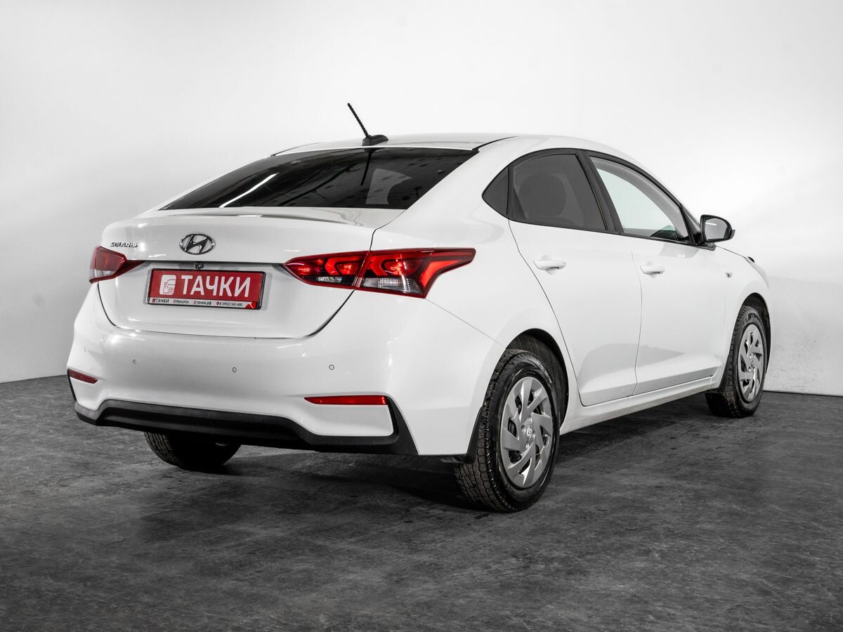 Hyundai Solaris 2017 - фото автомобиля