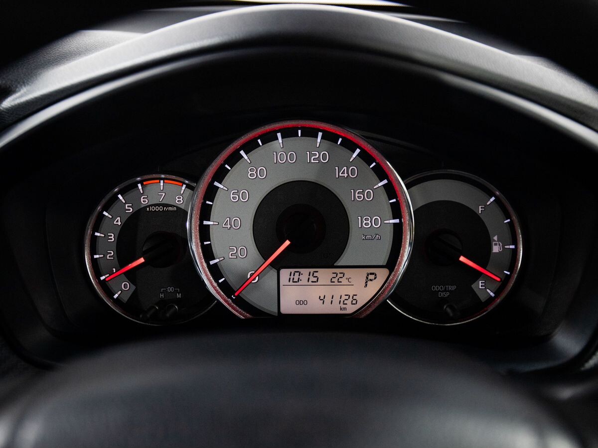 Toyota Corolla 2014 - фото автомобиля